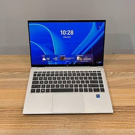 HP 1040 G8 (Intel Core i7, 16GB RAM, 512GB Storage) – Refurbished Laptop